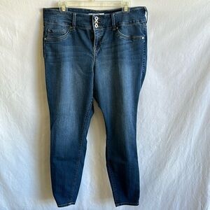 Torrid Denim stretch jeggings, size 16R